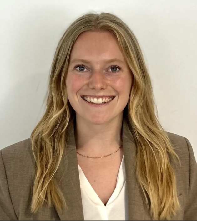 Nikki  van den Berg